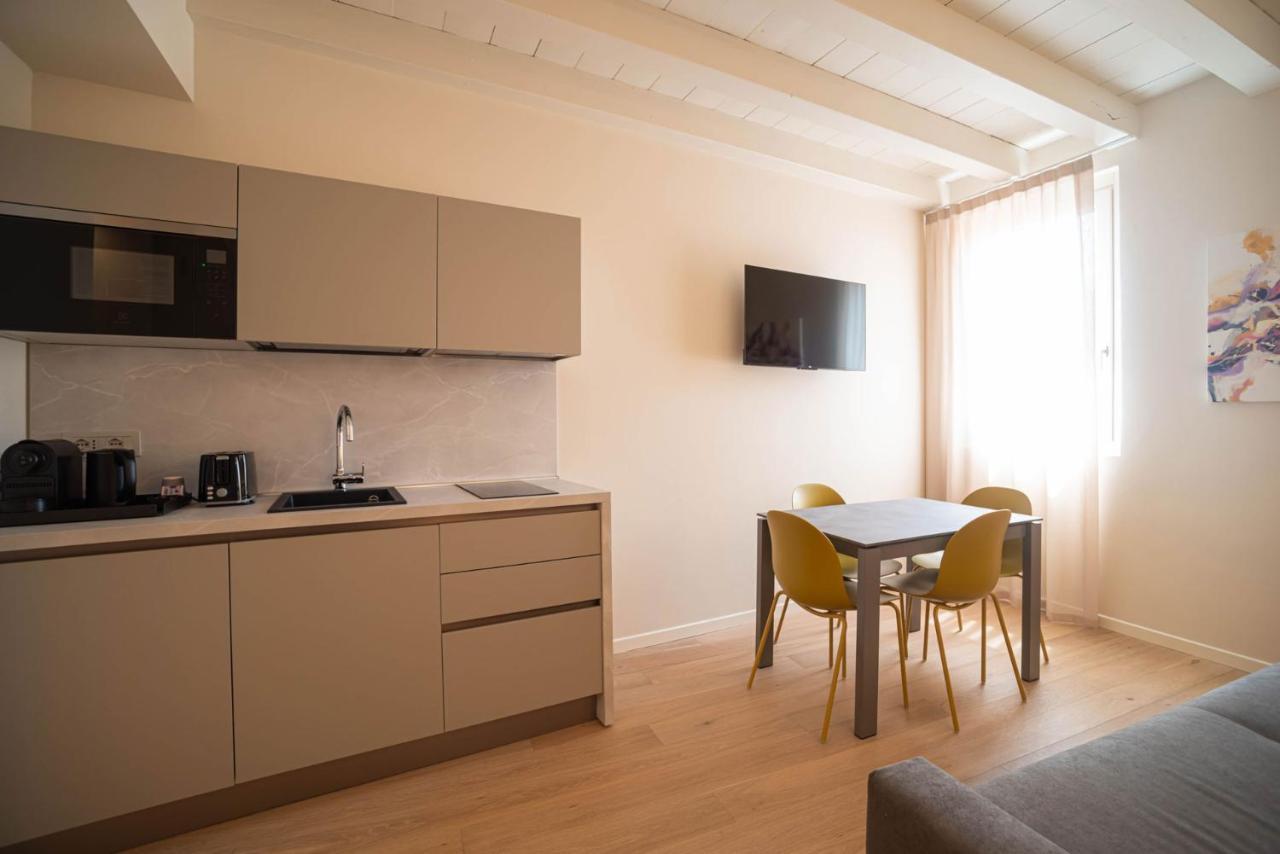Calcirelli Suites Верона Экстерьер фото